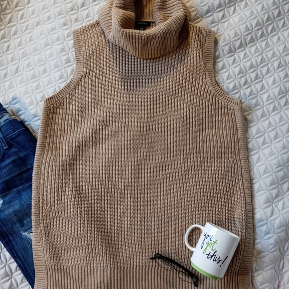 Lands' End Sweaters - NWOT-Land"s End - Sleeveless Sweater